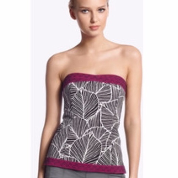 White House Black Market Bustier Strapless Top - Picture 4 of 4